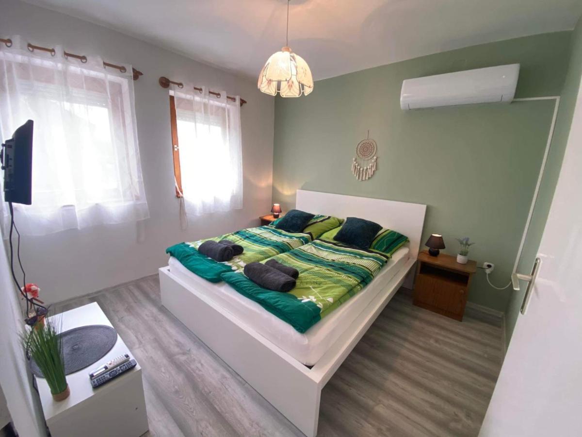 Helena Apartman Cserszegtomaj Exterior photo